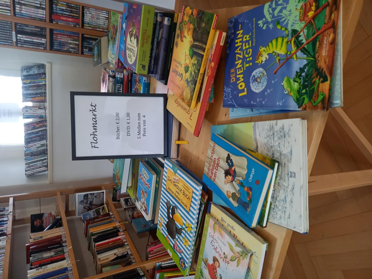 Bücherflohmarkt