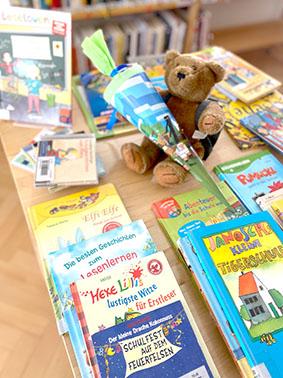 Büchertisch September 2025